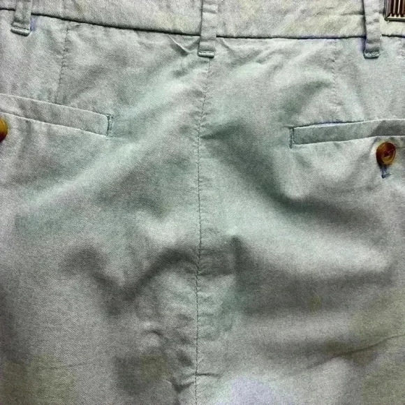 Men's IZOD Shorts Washed Chino Chambray Light Blue 36” Waist 10” Inseam - Picture 3 of 8